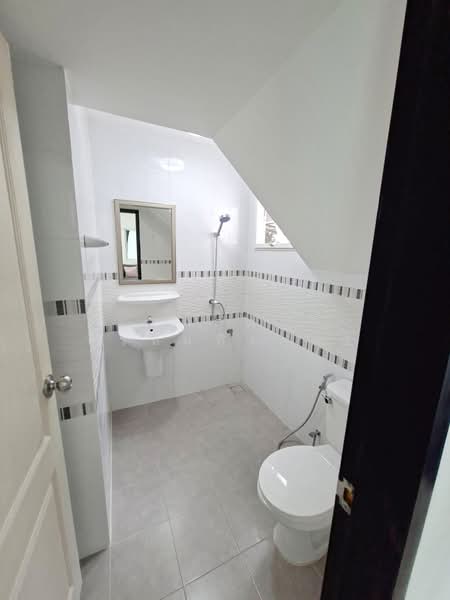 Supalai Bella Wongwaen Pinklao – Rama 5, Nonthaburi, Atchariya Phatthana Road, Sala Klang, Bang Kruai, Nonthaburi, 3 Bedrooms, 150 sqm, Semi-Detached House (Twin House) For Sale, by กฤต พรหมหิตาทร, 500275973 - DDproperty.com