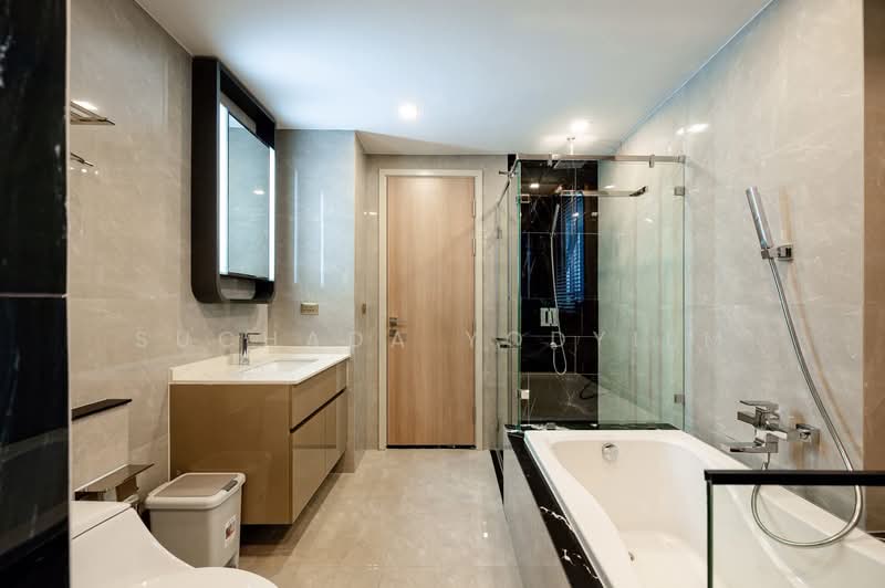 One9Five Asoke-Rama 9, Bangkok, 195 Soi Rama 9 Soi 5, Huai Khwang, Huai Khwang, Bangkok, 2 Bedrooms, 74 sqm, Condo For Sale, by Suchada Yodyiem, 500275980 - DDproperty.com