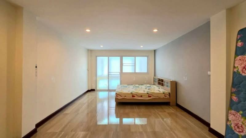 อาคารพาณิชย์ 5 ชั้น ซอยเจริญนคร ธนบุรี ตกแต่งครบ พร้อมอยู่, กรุงเทพ, เจริญนคร, ดาวคะนอง, ธนบุรี, กรุงเทพ, 300 ตร.ม., ตึกแถว-อาคารพาณิชย์ ขาย, โดย คุณพลอยวาลินน์ (วาลินน์), 500275987 - DDproperty.com
