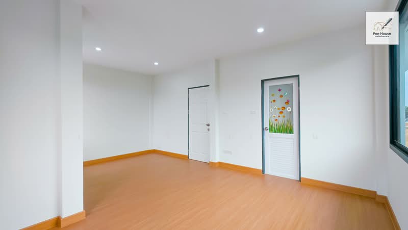 หมู่บ้านรื่นฤดี 5, Bangkok, Min Buri, Min Buri, Bangkok, 4 Bedrooms, 32 sqm, Townhouse For Sale, by เพ็ญศิริ ตุ้มเทียน, 500275988 - DDproperty.com