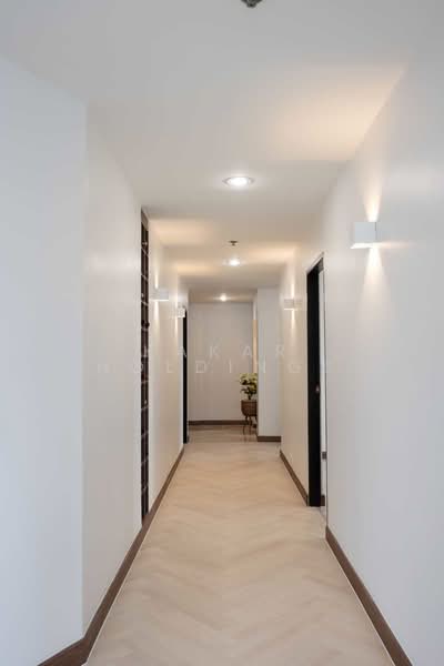 Icon III, Bangkok, 858 Sukhumvit Road, Khlong Tan Nua, Watthana, Bangkok, 3 Bedrooms, 184 sqm, Condo For Sale, by Kakar Holdings, 500275990 - DDproperty.com