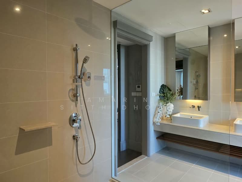 Baan Lux Sathon, Bangkok, Soi Meksawat, Chong Nonsi, Yan Nawa, Bangkok, 3 Bedrooms, 304 sqm, Condo For Rent, by Amarin Sitthidhoon, 500276014 - DDproperty.com