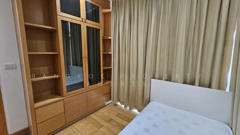 Nusasiri Grand, Bangkok, Soi Sukhumvit 42, Phra Kanong, Khlong Toei, Bangkok, 3 Bedrooms, 156 sqm, Condo For Rent, by BANGKOK PROPERTY AGENTS, 500276041 - DDproperty.com