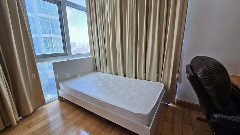 Nusasiri Grand, Bangkok, Soi Sukhumvit 42, Phra Kanong, Khlong Toei, Bangkok, 3 Bedrooms, 156 sqm, Condo For Rent, by BANGKOK PROPERTY AGENTS, 500276041 - DDproperty.com