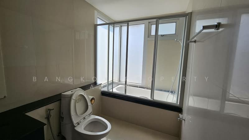 Nusasiri Grand, Bangkok, Soi Sukhumvit 42, Phra Kanong, Khlong Toei, Bangkok, 3 Bedrooms, 156 sqm, Condo For Rent, by BANGKOK PROPERTY AGENTS, 500276041 - DDproperty.com