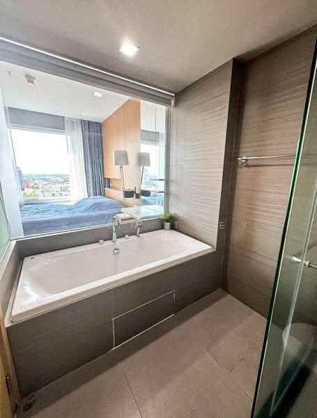 Siri At Sukhumvit, Bangkok, 902 Sukhumvit Road, Phra Kanong, Khlong Toei, Bangkok, 2 Bedrooms, 70 sqm, Condo For Rent, by Khun Toey เตย, 500276045 - DDproperty.com