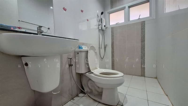 Baan Burirom Rangsit – Klong 4, Pathum Thani, 59 Moo 6, Lat Sawai, Lam Luk Ka, Pathum Thani, 4 Bedrooms, 250 sqm, Single Detached House For Sale, by คุณ ณัฏฐฌาภัส แก้วเมืองน้อย (เฌอ), 500276046 - DDproperty.com