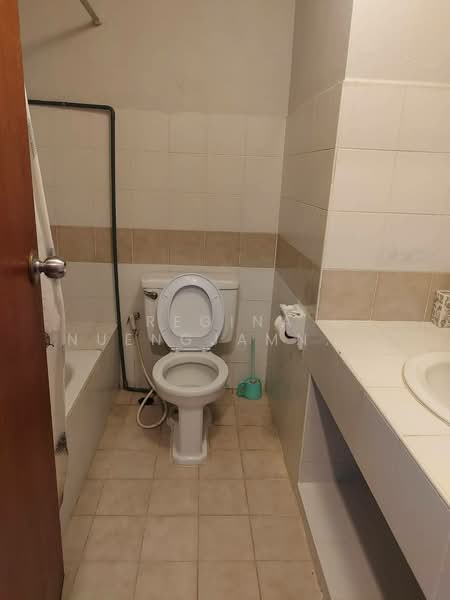 Rimhad Jomtien Condominium, Chon Buri (Pattaya), Jomtien Sai 2 Road, Nong Pru, Bang Lamung (Pattaya), Chon Buri (Pattaya), Studio, 29 sqm, Condo For Sale, by Regina Nuengjamnong, 500276047 - DDproperty.com