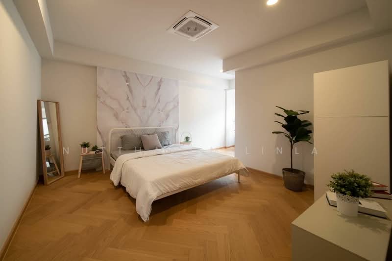 3-BR Townhouse, Bangkok, Khlong Tan Nua, Watthana, Bangkok, 3 Bedrooms, 250 sqm, Townhouse For Sale, by Nuttharom Linla, 500276067 - DDproperty.com