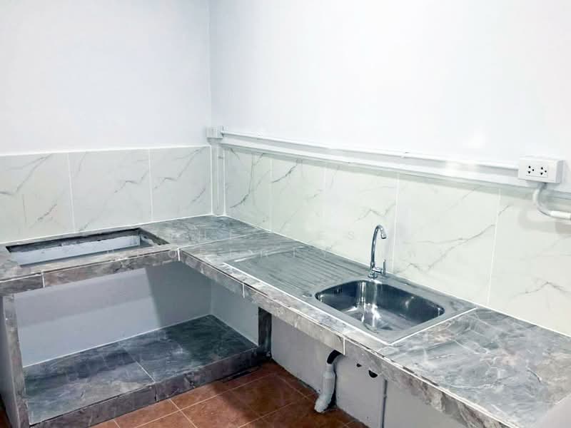 แกรนด์การ์เด้นท์ บางบ่อ, Samut Prakan, Bang Bo, Bang Bo, Samut Prakan, 2 Bedrooms, 100 sqm, Townhouse For Sale, by The Best Property แพน, 500276083 - DDproperty.com