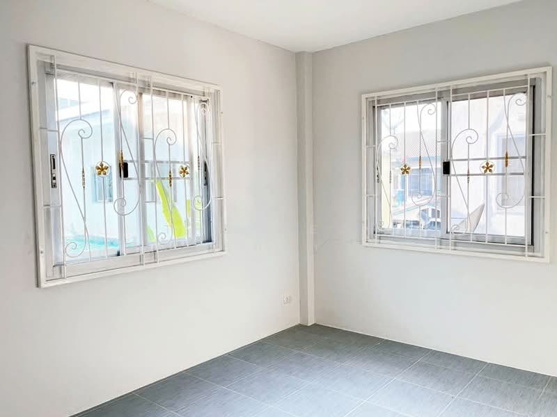 แกรนด์การ์เด้นท์ บางบ่อ, Samut Prakan, Bang Bo, Bang Bo, Samut Prakan, 2 Bedrooms, 100 sqm, Townhouse For Sale, by The Best Property แพน, 500276083 - DDproperty.com