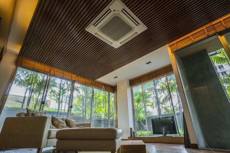 Von Napa Sukhumvit 38, Bangkok, Soi Sukhumvit 38, Phra Kanong, Khlong Toei, Bangkok, 2 Bedrooms, 105 sqm, Condo For Sale, by Suchada Yodyiem, 500276092 - DDproperty.com