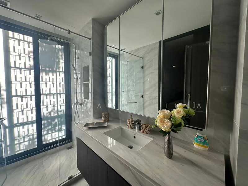 Quarter 31, Bangkok, 333 Soi Sukhumvit 31, Khlong Tan Nua, Watthana, Bangkok, 4 Bedrooms, 431 sqm, Townhouse For Sale, by Nuttharom Linla, 500276101 - DDproperty.com