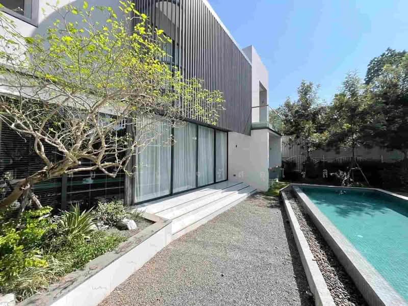 ให้เช่า - บ้านพูลวิลล่า 2 ชั้น Modern & Contemporary, เชียงใหม่