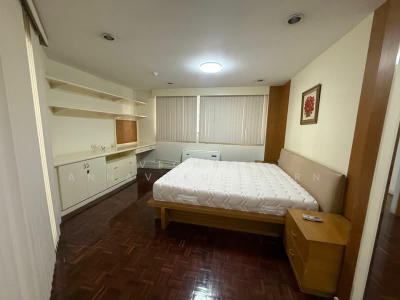 Tai Ping Towers, Bangkok, 582 Soi Sukhumvit 63, Khlong Tan Nua, Watthana, Bangkok, 2 Bedrooms, 130 sqm, Condo For Rent, by Vichai  Annavakulthorn, 500276156 - DDproperty.com