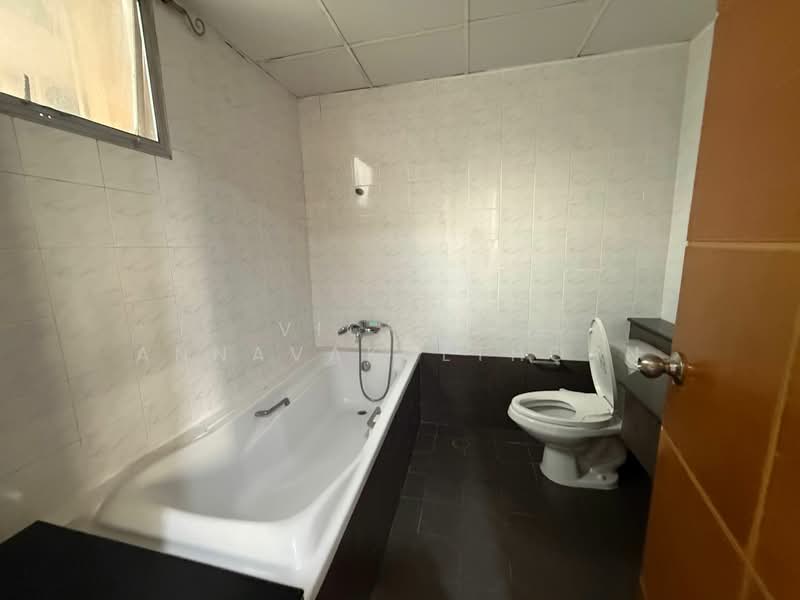 Tai Ping Towers : ไท ปิง ทาวเวอร์ส, กรุงเทพ, 582 ซอยสุขุมวิท 63, คลองตันเหนือ, วัฒนา, กรุงเทพ, 130 ตร.ม., คอนโด ให้เช่า, โดย Vichai  Annavakulthorn, 500276156 - DDproperty.com