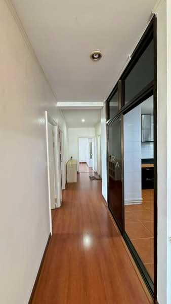 Srivara Mansion, Bangkok, Chan Muang, Din Daeng, Din Daeng, Bangkok, 3 Bedrooms, 160 sqm, Condo For Sale, by Nuttharom Linla, 500276165 - DDproperty.com