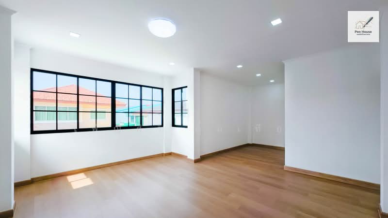 หมู่บ้านเอกกวิน, Bangkok, Min Buri, Min Buri, Bangkok, 4 Bedrooms, 51 sqm, Single Detached House For Sale, by เพ็ญศิริ ตุ้มเทียน, 500276166 - DDproperty.com