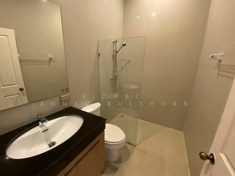 Veranda Ville, Bangkok, Soi Sukhumvit 38, Phra Kanong, Khlong Toei, Bangkok, 4 Bedrooms, 350 sqm, Single Detached House For Rent, by Vichai  Annavakulthorn, 500276167 - DDproperty.com