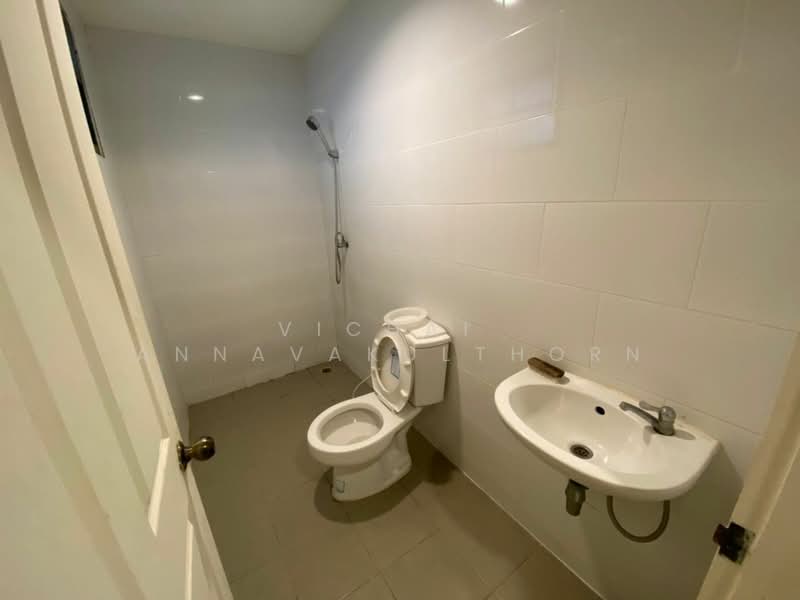 Veranda Ville, Bangkok, Soi Sukhumvit 38, Phra Kanong, Khlong Toei, Bangkok, 4 Bedrooms, 350 sqm, Single Detached House For Rent, by Vichai  Annavakulthorn, 500276167 - DDproperty.com