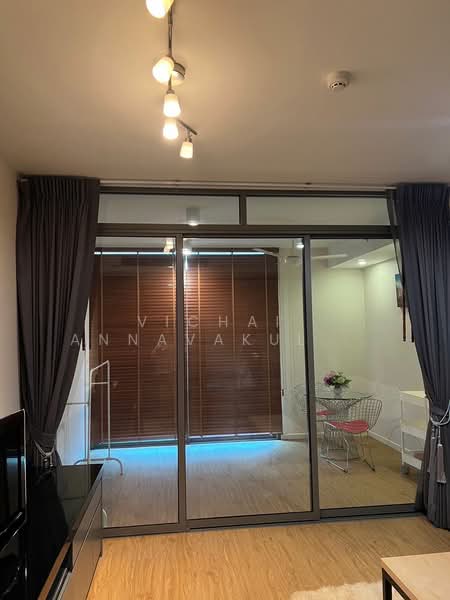 Siamese Surawong, Bangkok, Sap Road, Si Phraya, Bang Rak, Bangkok, 1 Bedroom, 47 sqm, Condo For Rent, by Vichai  Annavakulthorn, 500276190 - DDproperty.com