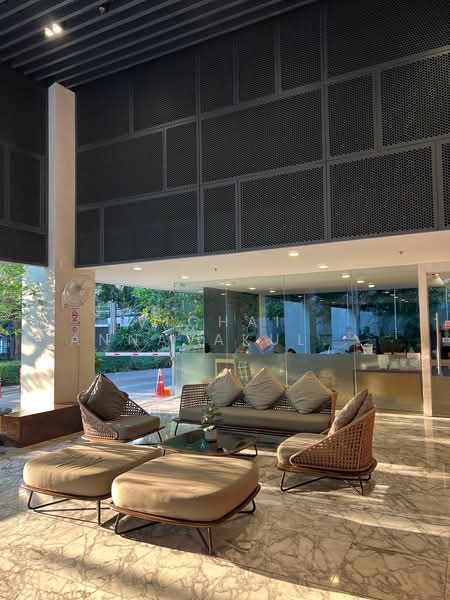 Siamese Surawong, Bangkok, Sap Road, Si Phraya, Bang Rak, Bangkok, 1 Bedroom, 47 sqm, Condo For Rent, by Vichai  Annavakulthorn, 500276190 - DDproperty.com