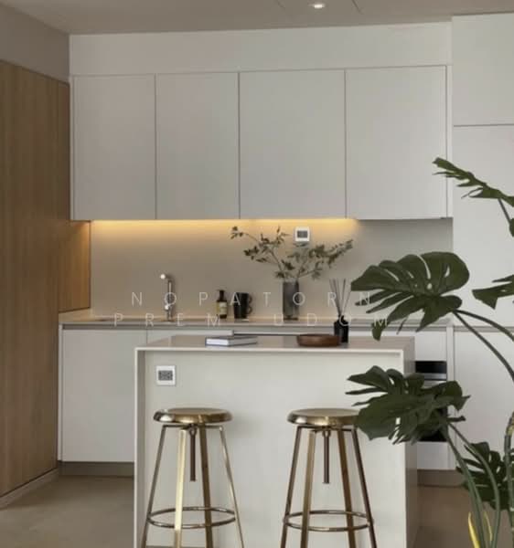 The Strand Thonglor, Bangkok, 36 Soi Sukhumvit 55, Khlong Tan Nua, Watthana, Bangkok, 2 Bedrooms, 91 sqm, Condo For Rent, by Nopatorn Prem-udom, 500276212 - DDproperty.com