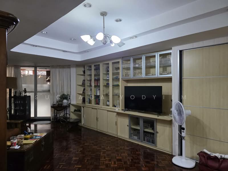 Tai Ping Towers, Bangkok, 582 Soi Sukhumvit 63, Khlong Tan Nua, Watthana, Bangkok, 4 Bedrooms, 231 sqm, Condo For Sale, by Suchada Yodyiem, 500276231 - DDproperty.com