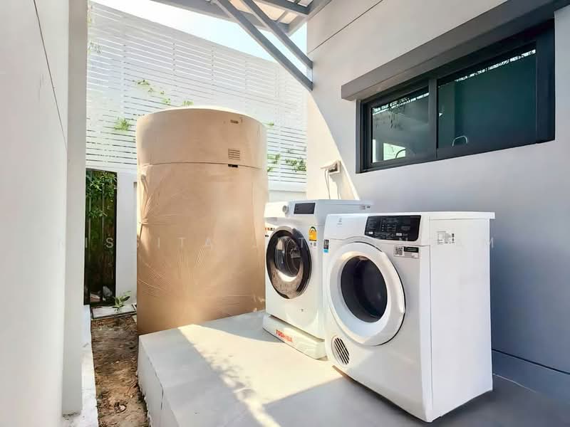 Bangkok Boulevard Bangna KM.5, Samut Prakan, Bang Na-Trat 37 Alley, Bang Kaeo, Bang Plee, Samut Prakan, 4 Bedrooms, 237 sqm, Single Detached House For Sale, by Nissita Jitreengam, 500276252 - DDproperty.com