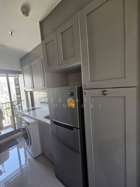 Life Asoke, Bangkok, Asoke-Dindang Road, Bang Kapi, Huai Khwang, Bangkok, 1 Bedroom, 33 sqm, Condo For Rent, by Keerati Poonchai, 500276269 - DDproperty.com