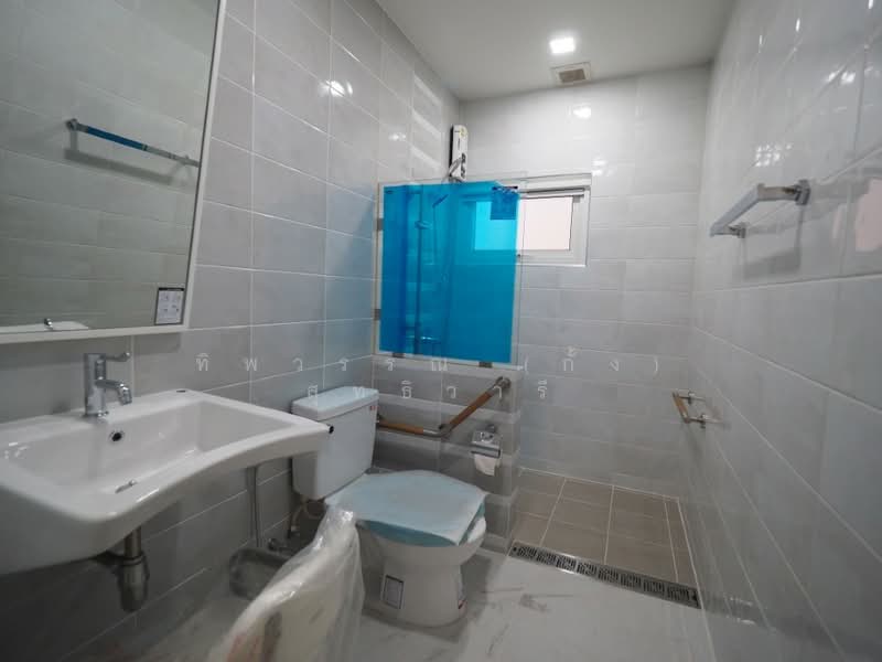 Laddarom Ekkamai-Ramintra, Bangkok, Kaset-Nawamin Road, Nuan Chan, Bueng Kum, Bangkok, 5 Bedrooms, 320 sqm, Single Detached House For Sale, by ทิพวรรณ (กั้ง) สุทธิวารี, 500276279 - DDproperty.com