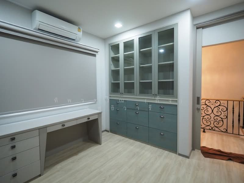 Laddarom Ekkamai-Ramintra, Bangkok, Kaset-Nawamin Road, Nuan Chan, Bueng Kum, Bangkok, 5 Bedrooms, 320 sqm, Single Detached House For Sale, by ทิพวรรณ (กั้ง) สุทธิวารี, 500276279 - DDproperty.com