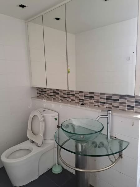 Lake View Geneva Condominium, Nonthaburi, Changwattana, Ban Mai, Pak Kret, Nonthaburi, 2 Bedrooms, 105 sqm, Condo For Sale, by Nissita Jitreengam, 500276298 - DDproperty.com