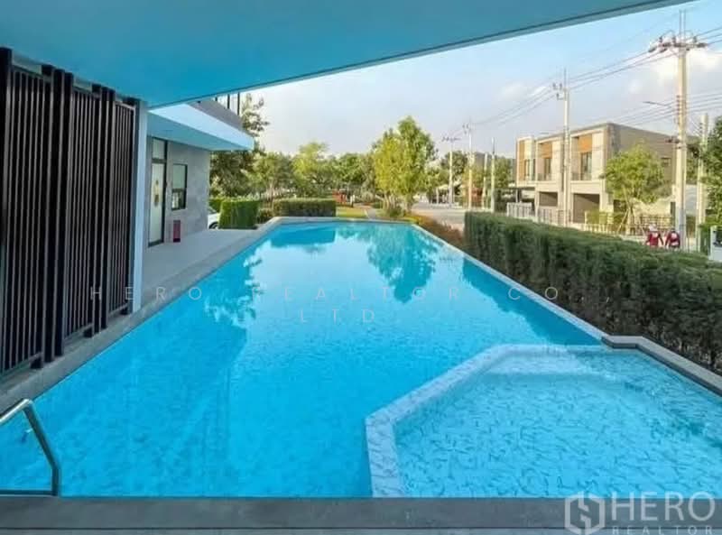 Pleno Sukhumvit-Bangna 2 : พลีโน่ สุขุมวิท-บางนา 2, สมุทรปราการ, ถนนบางนา-ตราด, บางแก้ว, บางพลี, สมุทรปราการ, 110 ตร.ม., ทาวน์เฮ้าส์ ให้เช่า, โดย Hero Realtor Co., Ltd., 500276318 - DDproperty.com