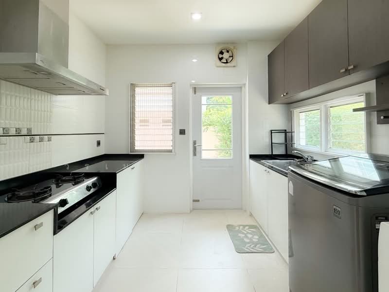 Nantawan Bangna Km.7, Samut Prakan, 98 Bangna-Trad Road, Bang Kaeo, Bang Plee, Samut Prakan, 4 Bedrooms, 333 sqm, Single Detached House For Sale, by วรเมธ นิลสุวรรณ, 500276340 - DDproperty.com