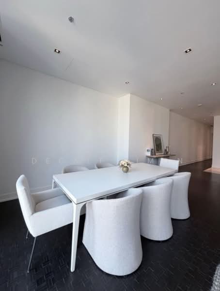 The Ritz-Carlton Residences, Bangkok, 114 Narathiwat Ratchanakarin Road, Silom, Bang Rak, Bangkok, 3 Bedrooms, 211 sqm, Condo For Sale, by Decalf Simon, 500276350 - DDproperty.com