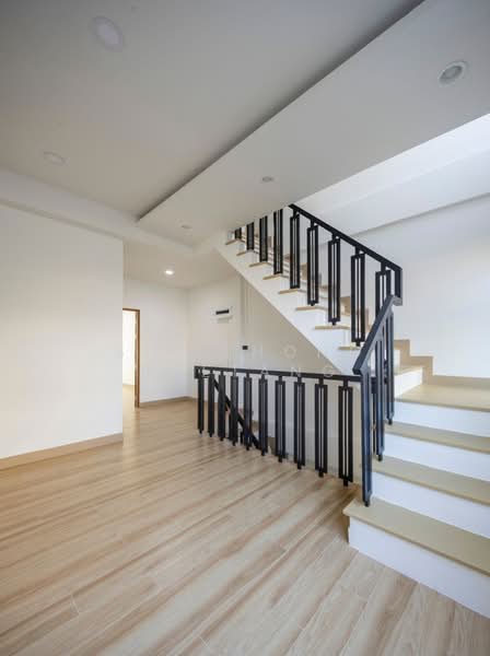 Townhouse 3 Story location in Bang Waek-Phrannok-Ratchaphruek Area, Ready to move in, Bangkok, บางแวก 61, Bang Waek, Phasi Charoen, Bangkok, 3 Bedrooms, 156 sqm, Townhouse For Sale, by Sirithong Saetang, 500276356 - DDproperty.com