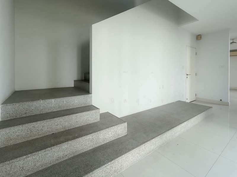 Courtyard Villa Rama 9-Wongwaen, Bangkok, Outer Ring Road, Saphan Sung, Saphan Sung, Bangkok, 3 Bedrooms, 310 sqm, Single Detached House For Sale, by วรเมธ นิลสุวรรณ, 500276397 - DDproperty.com