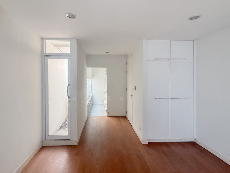 Courtyard Villa Rama 9-Wongwaen, Bangkok, Outer Ring Road, Saphan Sung, Saphan Sung, Bangkok, 3 Bedrooms, 310 sqm, Single Detached House For Sale, by วรเมธ นิลสุวรรณ, 500276397 - DDproperty.com