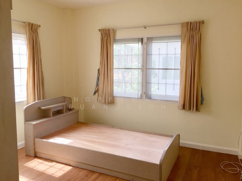 ให้เช่า บ้านเดี่ยว 2 ชั้น ถนนพหลโยธิน ใกล้ มหาวิทยาลัยกรุงเทพรังสิต, Pathum Thani, Khlong Nung, Khlong Luang, Pathum Thani, 3 Bedrooms, 150 sqm, Single Detached House For Rent, by Noppawan Ruangdech, 500276405 - DDproperty.com