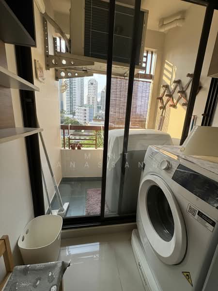 Lumpini Place Suanplu-Sathorn, Bangkok, 435-112 Suan Plu, Thung Maha Mek, Sathon, Bangkok, 2 Bedrooms, 60 sqm, Condo For Rent, by Mint Manassanan, 500276428 - DDproperty.com