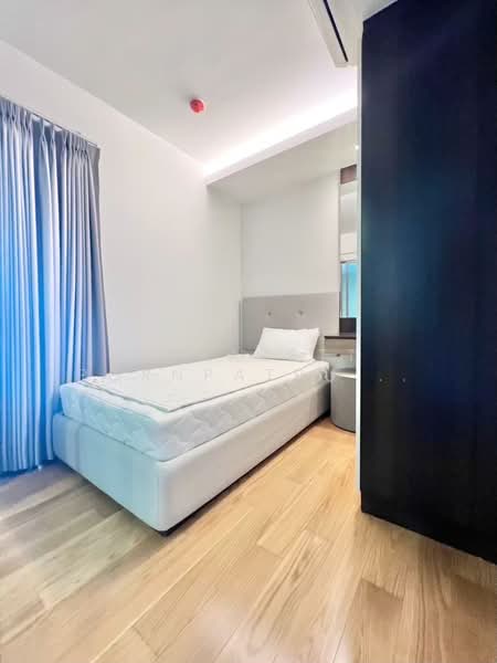 Focus Ploenchit, Bangkok, Soi Sukhumvit 2, Khlong Toei, Khlong Toei, Bangkok, 2 Bedrooms, 70 sqm, Condo For Sale, by Worazett pornpatpulkasaim, 500276430 - DDproperty.com