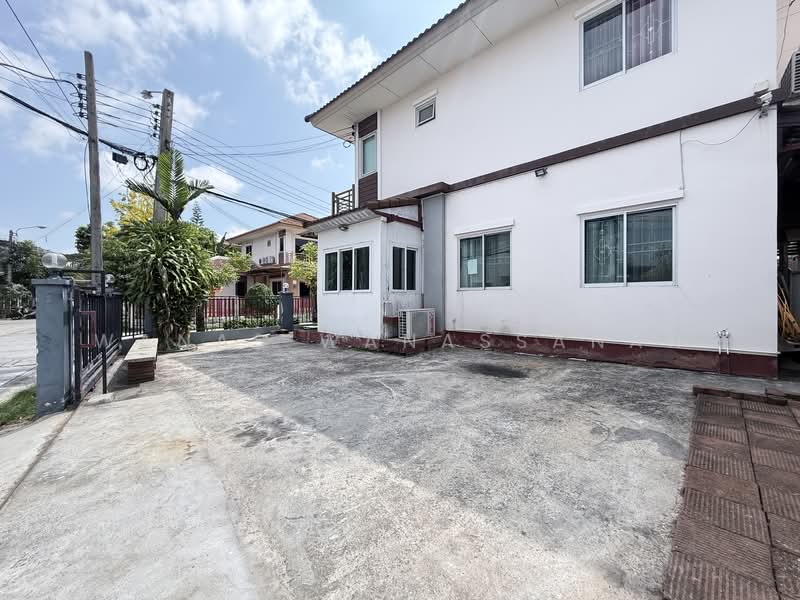 Atoll Maldives Beach Srinakarin-Wongwaen, Samut Prakan, Nam Daeng Road, Bangphli Yai, Bang Plee, Samut Prakan, 3 Bedrooms, 140 sqm, Single Detached House For Sale, by Wanas Wanassanan, 500276435 - DDproperty.com