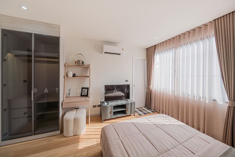 Feel Town Lat Phrao 101, Bangkok, ลาดพร้าว, Khlong Chaokhun Sing, Wang Thonglang, Bangkok, 4 Bedrooms, 270 sqm, Single Detached House For Sale, by Ratchawan Huang, 500276454 - DDproperty.com