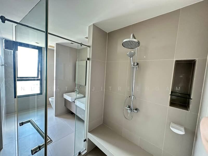 Quinn Ratchada 17, Bangkok, 454 456 Soi Inthara Mari 45, Din Daeng, Din Daeng, Bangkok, 2 Bedrooms, 70 sqm, Condo For Rent, by Nissita Jitreengam, 500276458 - DDproperty.com