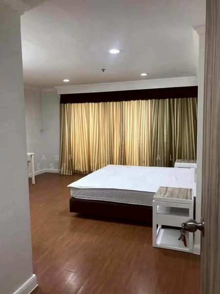 Baan Suanpetch, Bangkok, 18 Soi Sukhumvit 39, Khlong Tan Nua, Watthana, Bangkok, 3 Bedrooms, 134 sqm, Condo For Rent, by Aspire Real Estate Agency Co., Ltd., 500276459 - DDproperty.com