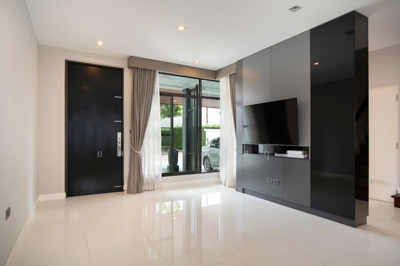 Nantawan Chaengwattana-Ratchapruek, Nonthaburi, 88 Chaiyapruek Road, Bang Tanai, Pak Kret, Nonthaburi, 4 Bedrooms, 231 sqm, Single Detached House For Sale, by ยลศิริ ศรีสกุล, 500276464 - โซนรับแขก นันทวัน แจ้งวัฒนะ-ราชพฤกษ์ - DDproperty.com