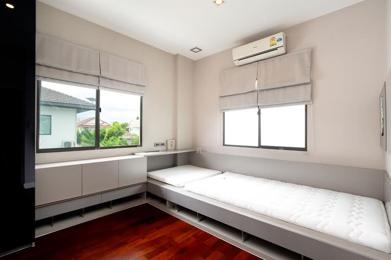 Nantawan Chaengwattana-Ratchapruek, Nonthaburi, 88 Chaiyapruek Road, Bang Tanai, Pak Kret, Nonthaburi, 4 Bedrooms, 231 sqm, Single Detached House For Sale, by ยลศิริ ศรีสกุล, 500276464 - ห้องนอนเล็ก2 นันทวัน แจ้งวัฒนะ-ราชพฤกษ์ - DDproperty.com