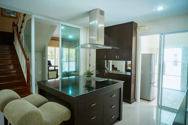 Perfect Place Ramkhamhaeng 164, Bangkok, Soi Ramkhamhaeng 164, Saphan Sung, Saphan Sung, Bangkok, 3 Bedrooms, 380 sqm, Single Detached House For Sale, by Sunitra Sachdev, 500276467 - DDproperty.com