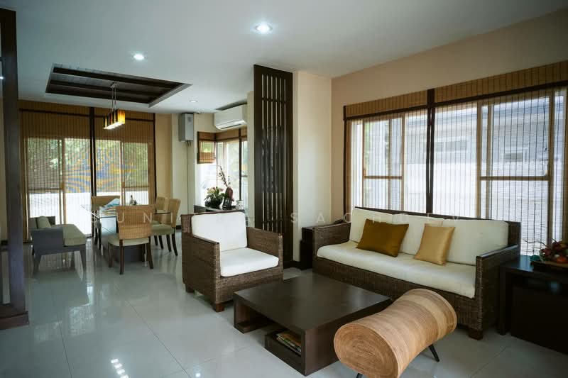 Perfect Place Ramkhamhaeng 164, Bangkok, Soi Ramkhamhaeng 164, Saphan Sung, Saphan Sung, Bangkok, 3 Bedrooms, 380 sqm, Single Detached House For Sale, by Sunitra Sachdev, 500276467 - DDproperty.com
